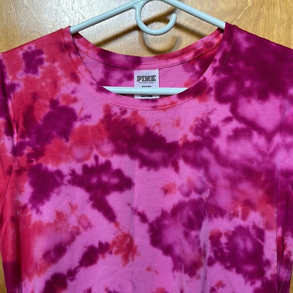 💖 Victoria’s Secret PINK Short Sleeve Shirt 95 % cotton - Picture 2 of 6